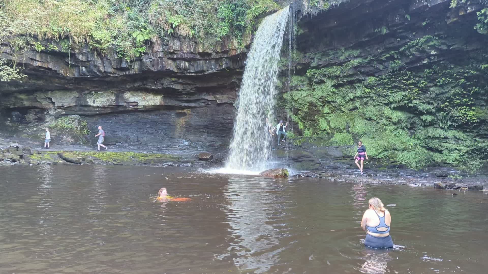 The Amazing Waterfalls Of The Brecon Beacons - Bannau Brychieniog - 1300